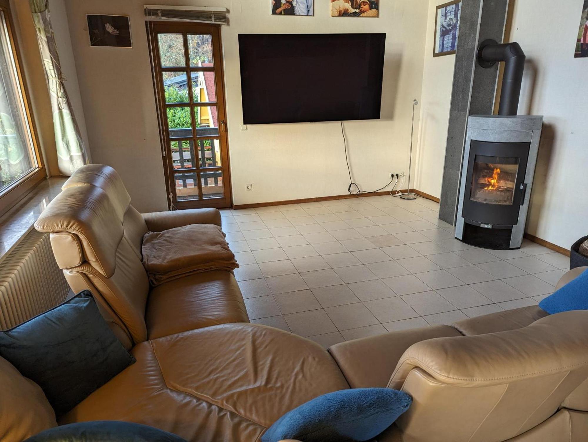 Sonnige Aussicht Villa Losheim Kültér fotó
