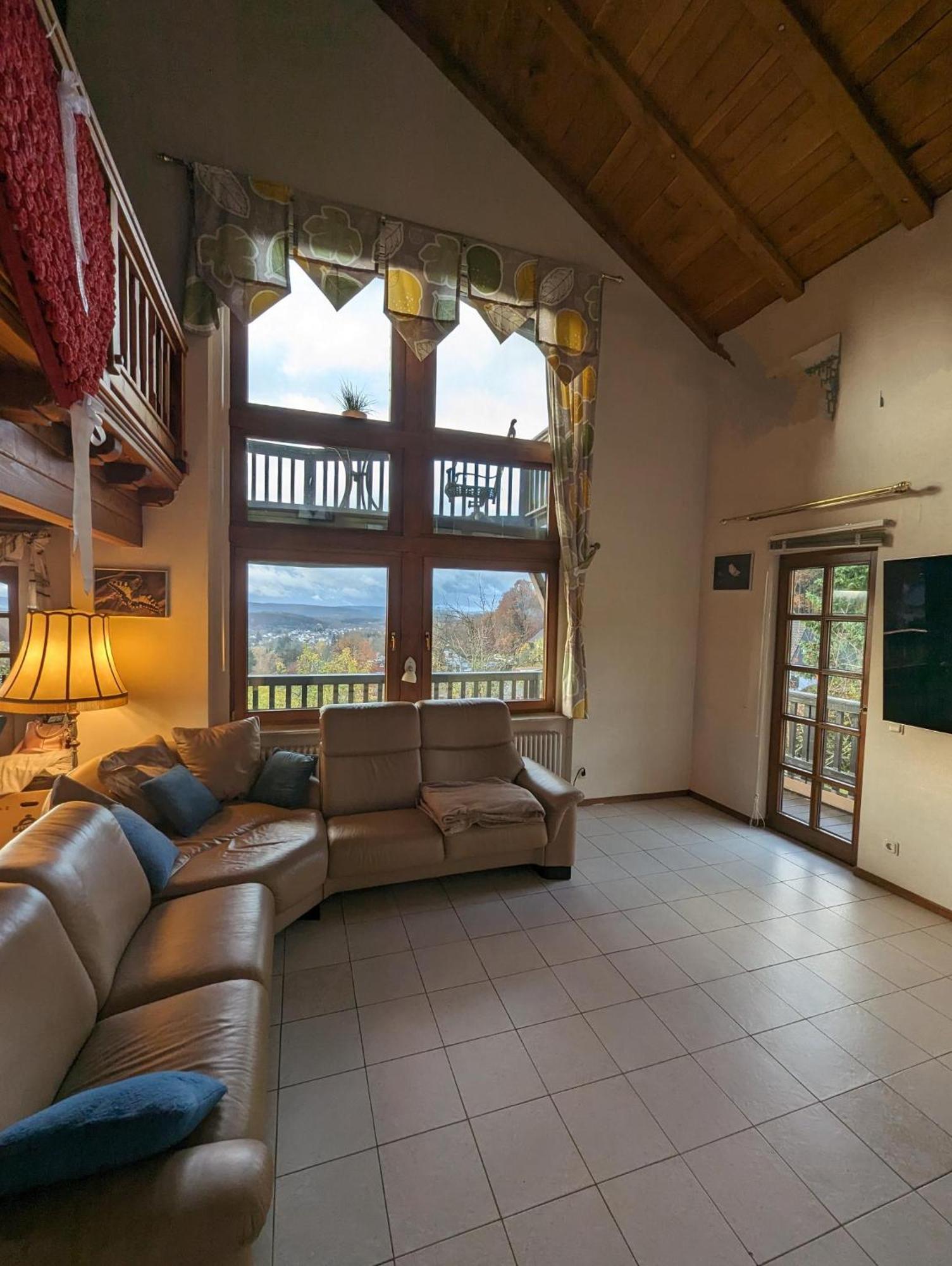Sonnige Aussicht Villa Losheim Kültér fotó
